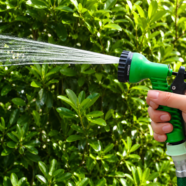 Mangueira Mágica Retrátil Flexível Elástica 30 Mts 7 Jatos Jardim e Carro